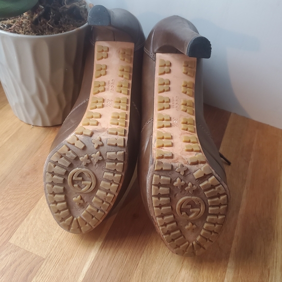 Gucci Lace-up Ankle Booties - Picture 5 of 11